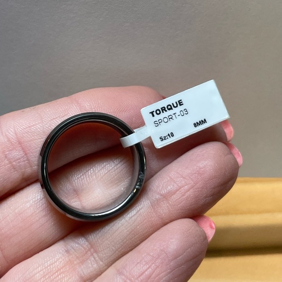 TORQUE Mens Size 10 Tungsten Carbide Beveled Edge Satini Finish Comfort Fit 8mm - Picture 7 of 8